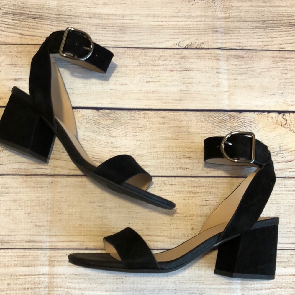 NWOT Franco Sarto in suede Black 💗